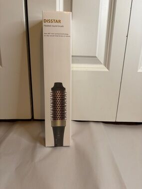 Heated Round Brush in Rose Gold and Black